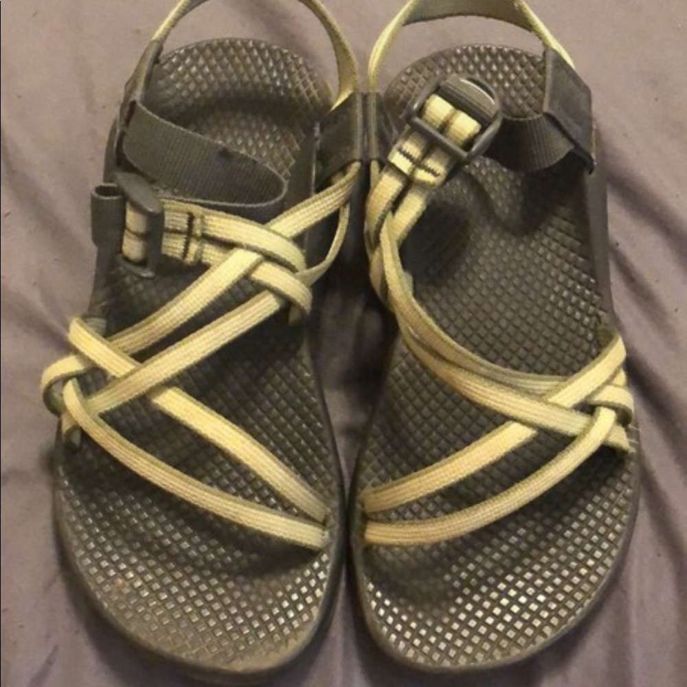 Double strap chacos